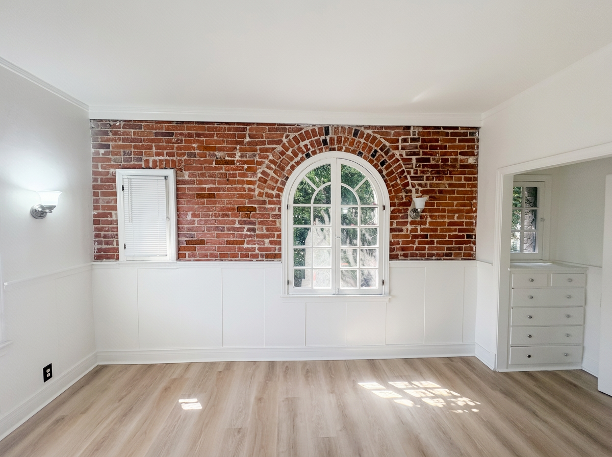 21 Westminster Avenue - 201