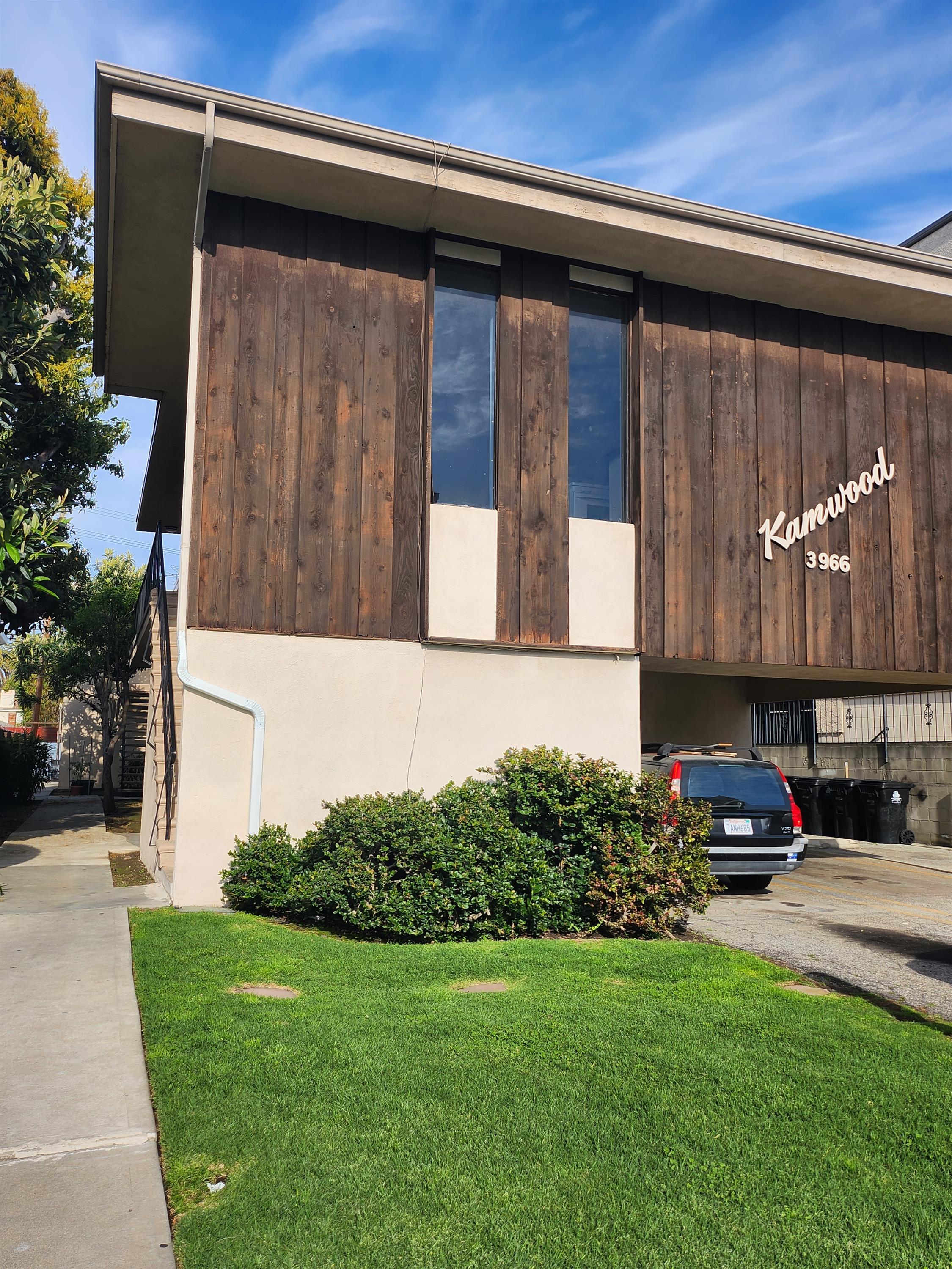 3966 Inglewood Boulevard - 1