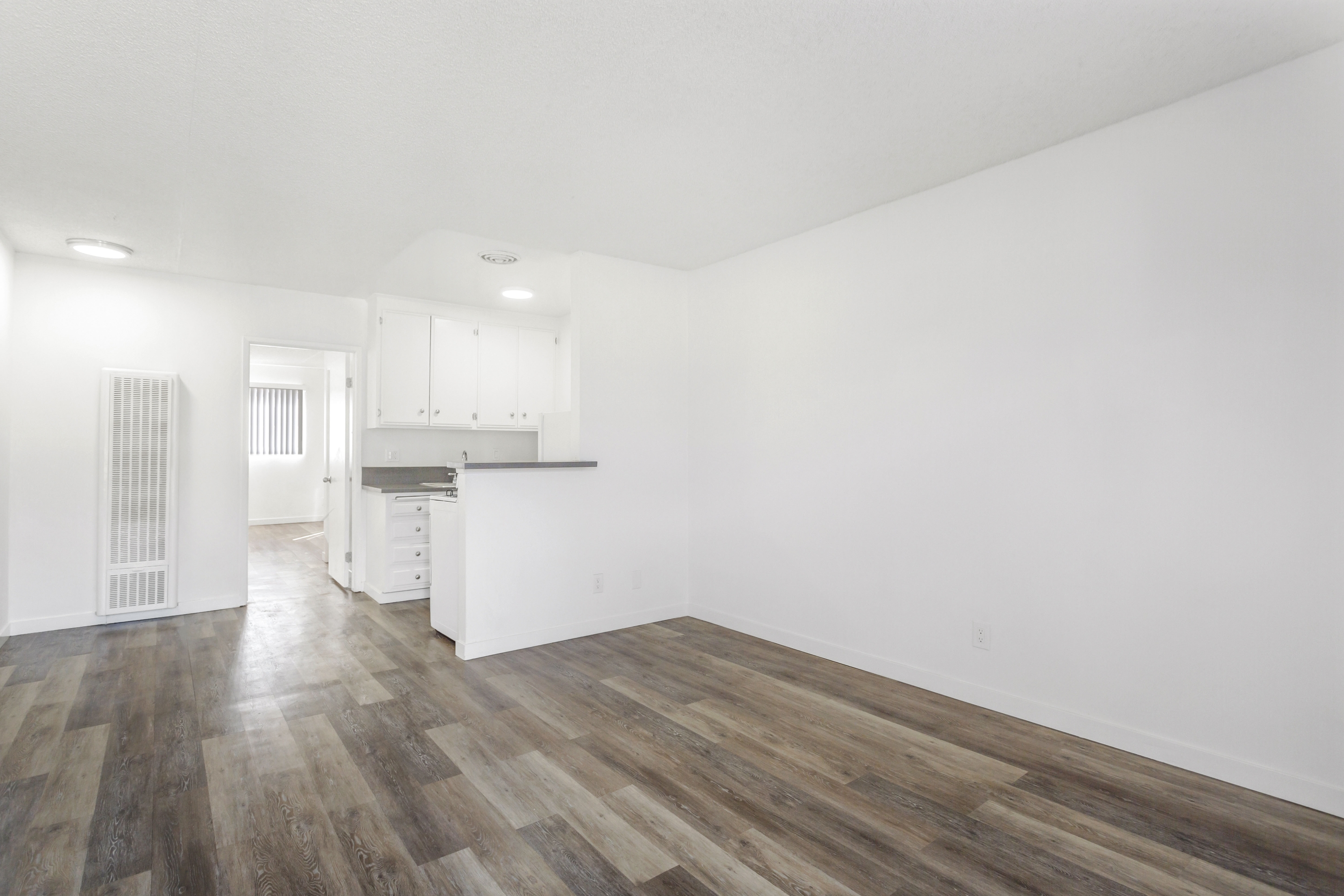 12460 Culver Boulevard - 03