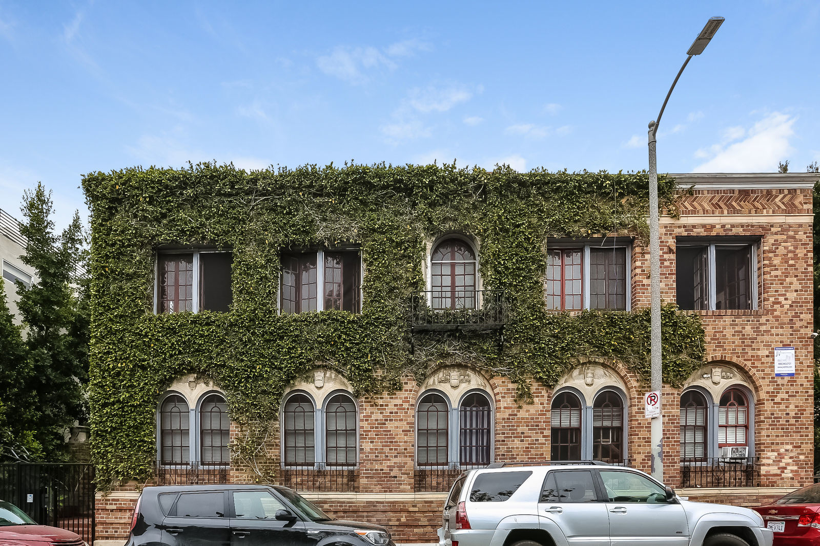 21 Westminster Avenue - 106