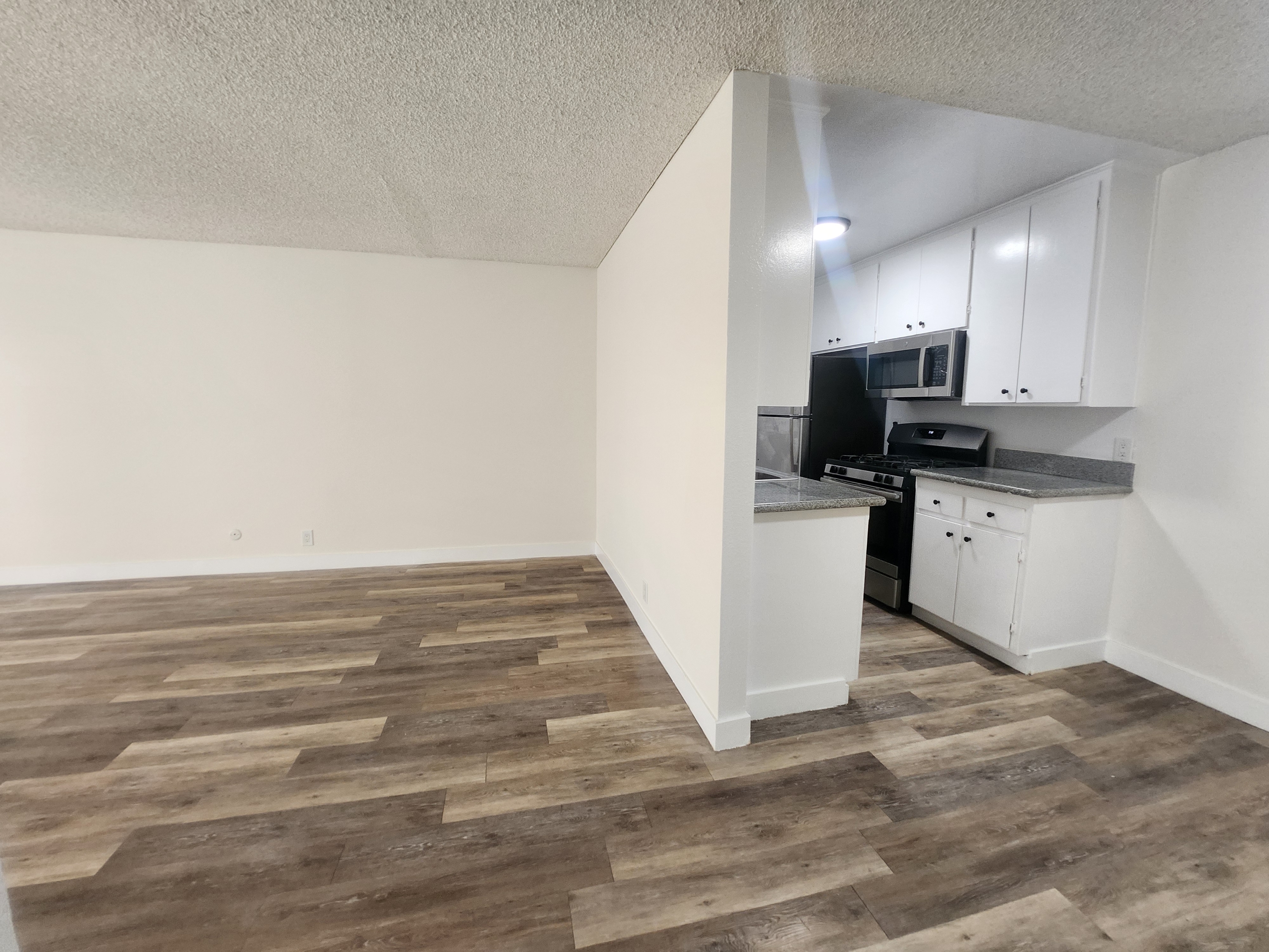 123 South Catalina Street - 212