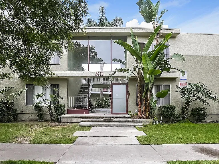 2611 Ocean Avenue - 7