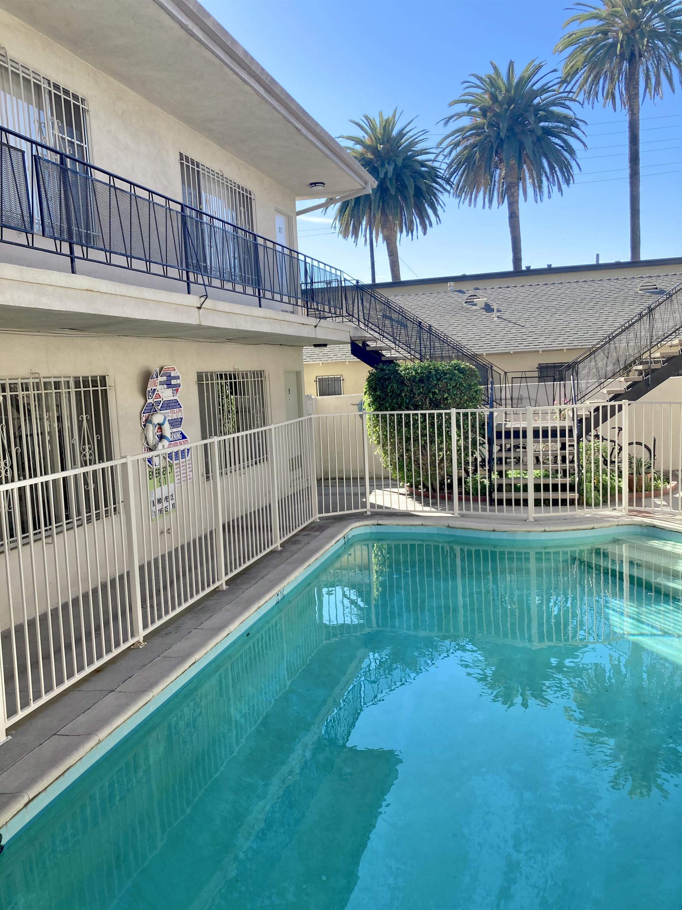 1311 Venice Boulevard - 5