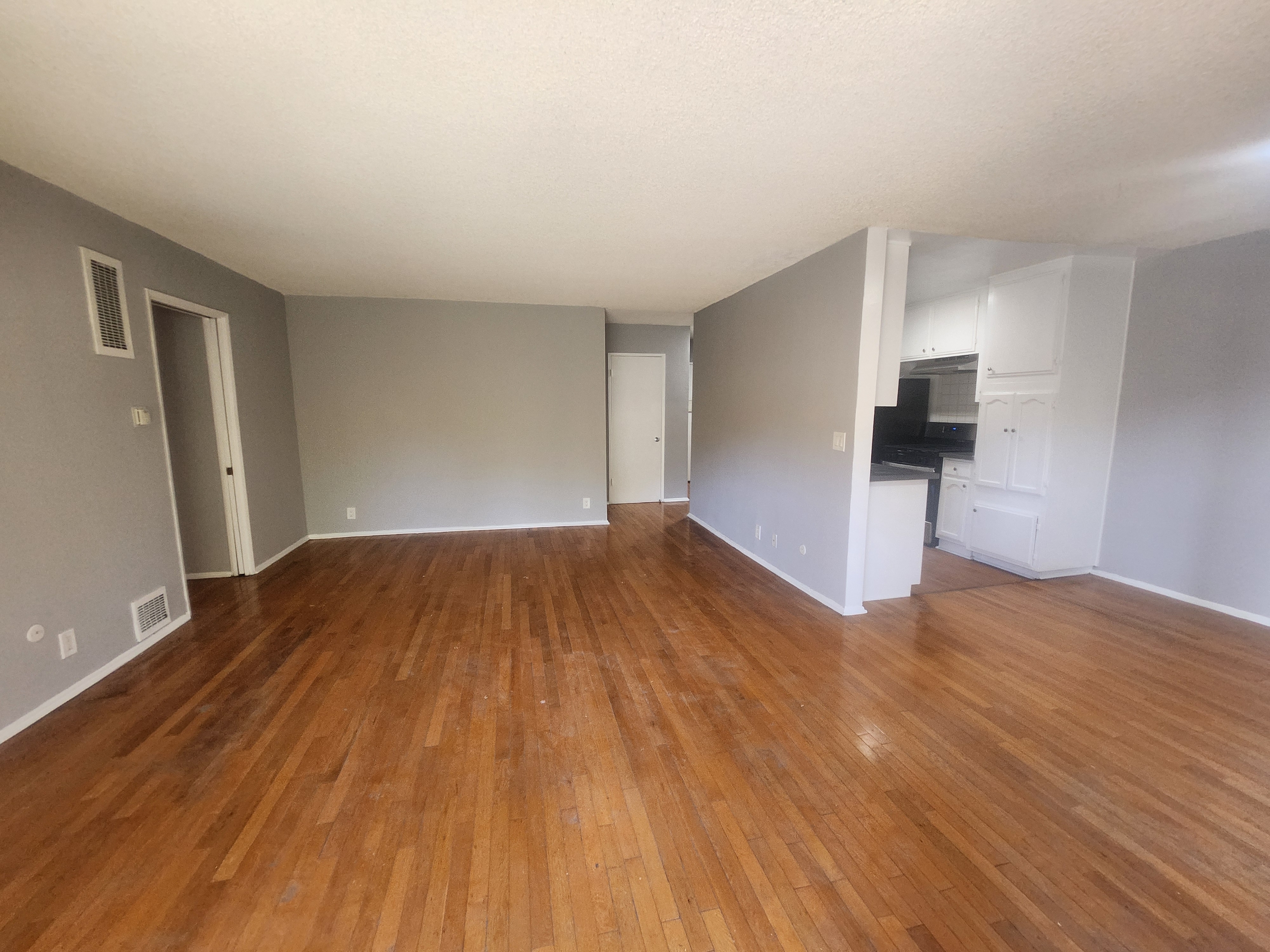235 South Rampart Boulevard - 102
