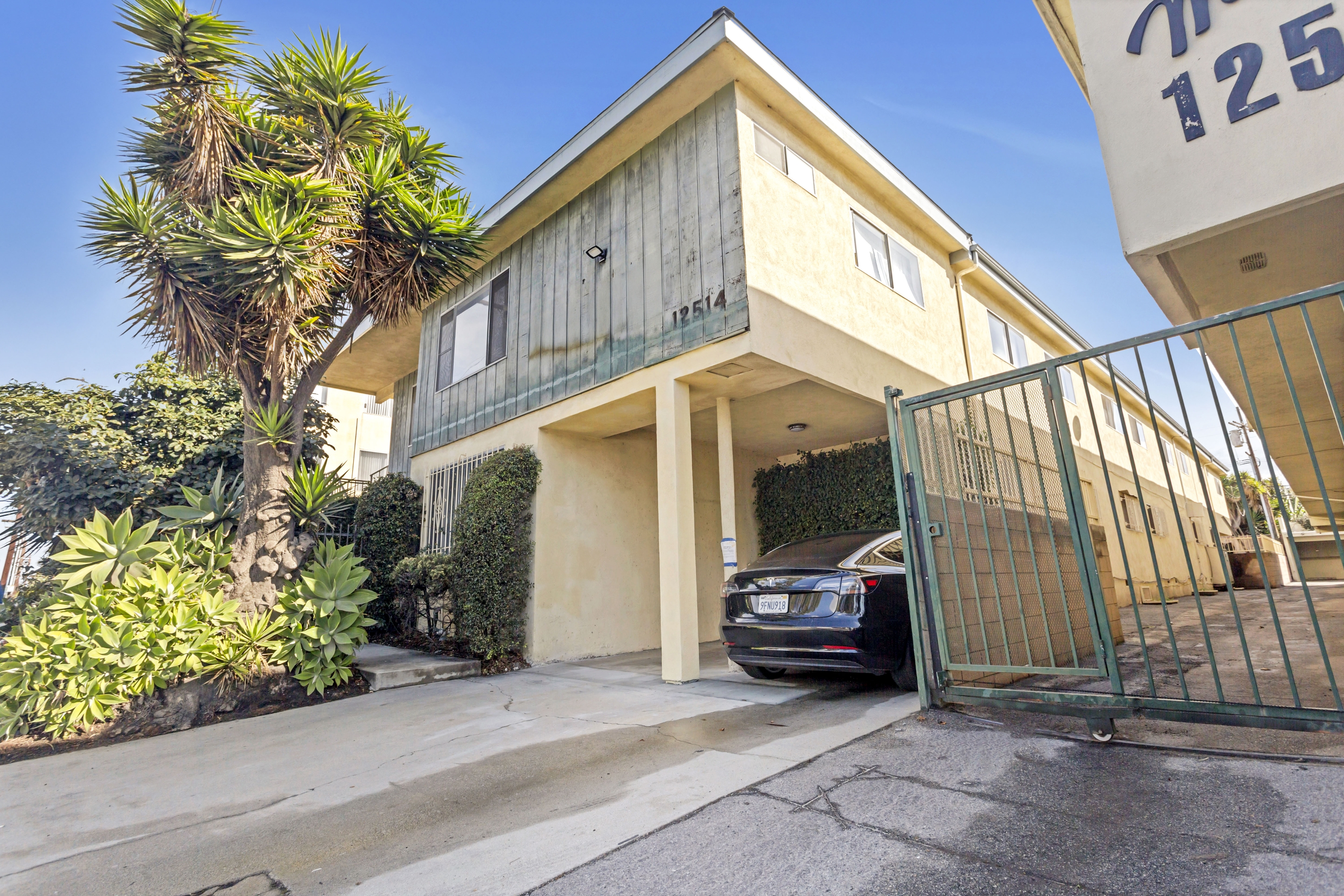 Property thumbnail image